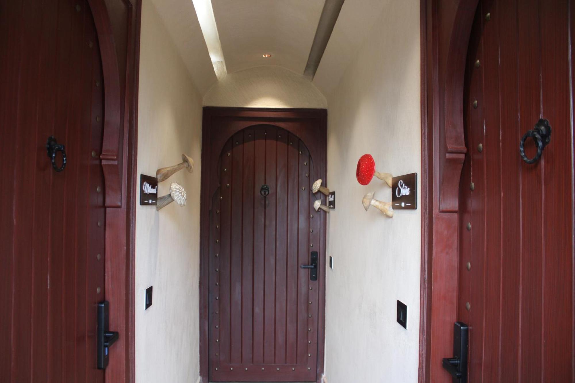 Hotel Himalayan Hobbit House Almora Exterior foto