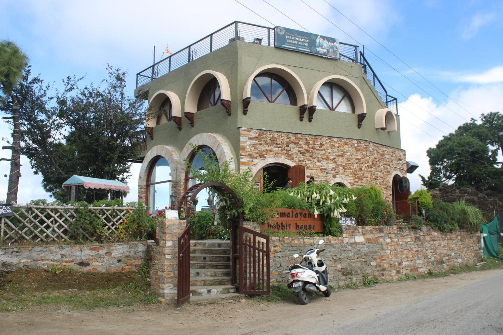 Hotel Himalayan Hobbit House Almora Exterior foto