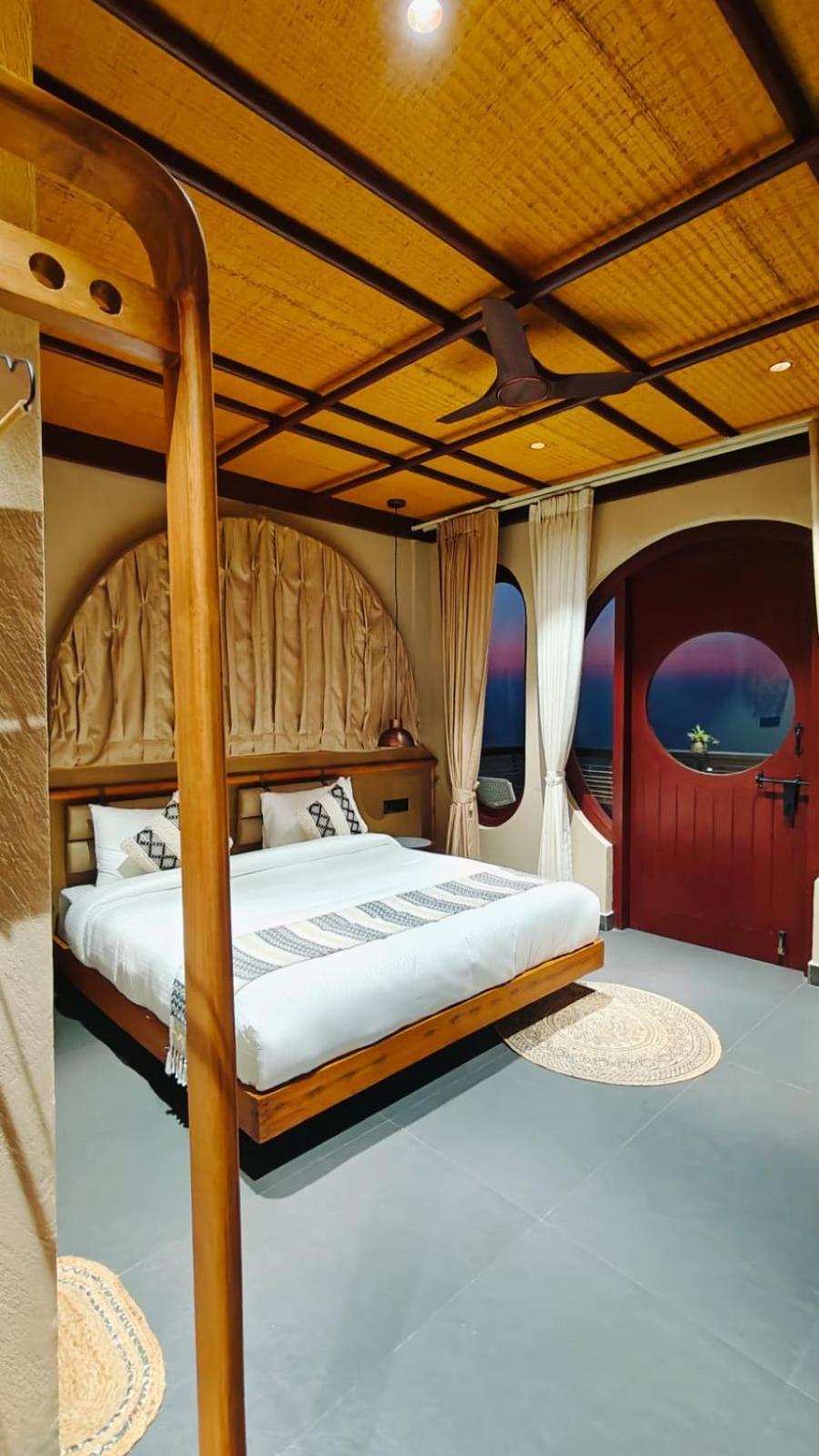 Hotel Himalayan Hobbit House Almora Exterior foto